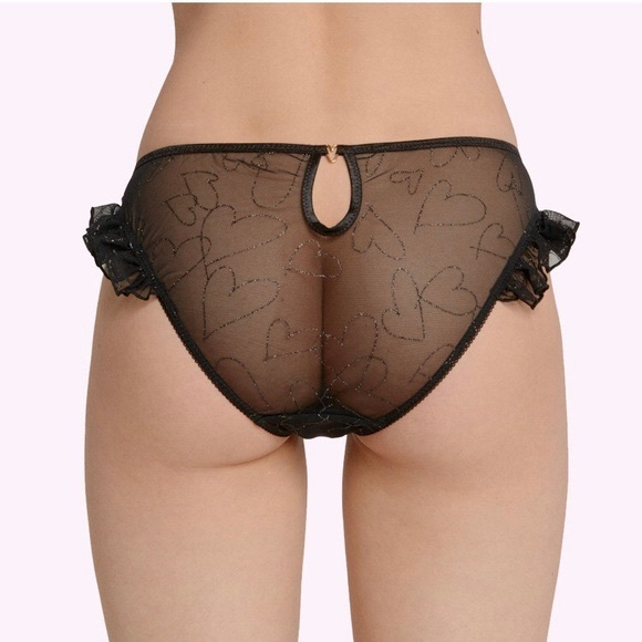 BNWT Le petit trou lingerie set - Picture 6 of 6